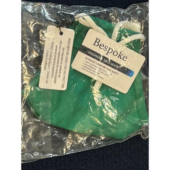 Bespoke Get Lucky Four Leaf Clover Washable Face Mask Covering NIP - Picture 3 of 3